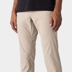 686 Everywhere featherlight chino pant - SLIM FIT 32